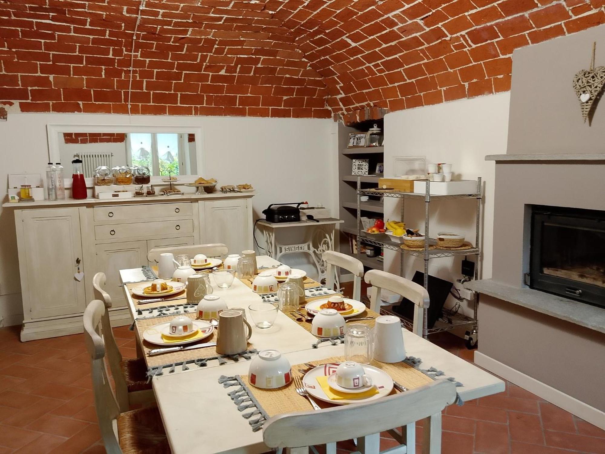 Cascina Spazio Indaco Castagnole Monferrato Экстерьер фото